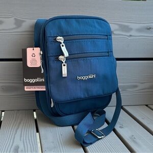 Baggallini Journey Crossbody Bag RFID